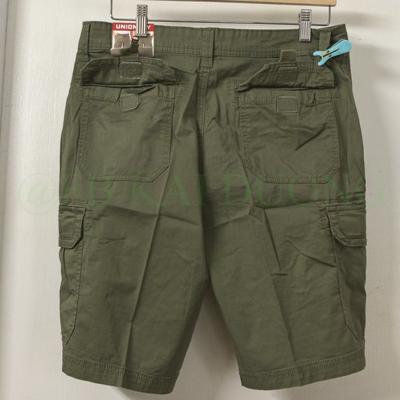 Unionbay Men's Cargo Short Green - Picture 5 of 5